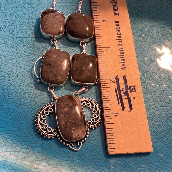 Silver and Stone Necklace - Picture 9 of 9